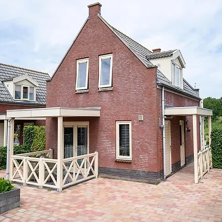 בית נופש In Zuytland Buiten By The Water