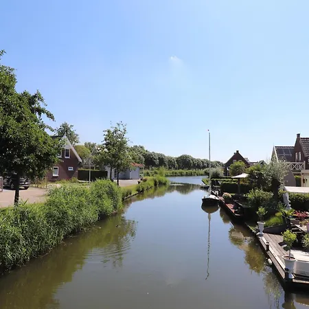 In Zuytland Buiten By The Water *
