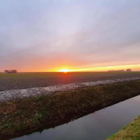 In Zuytland Buiten By The Water *